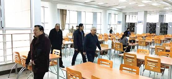 http://m.ruanbai.cn/__local/F/FF/52/AA8142ED071D64A17E72AE56AE8_7D09B40C_12A63.jpg