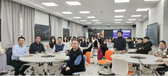 雙虎副校長深入課堂觀摩，助推教育教學(xué)質(zhì)量提升