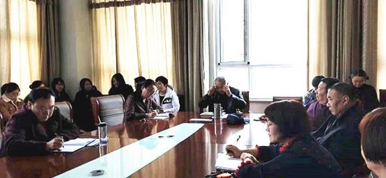 http://m.ruanbai.cn/__local/B/84/E6/17E822C92FB5A8A0F9F5BC5025D_F338441B_FD67.jpg